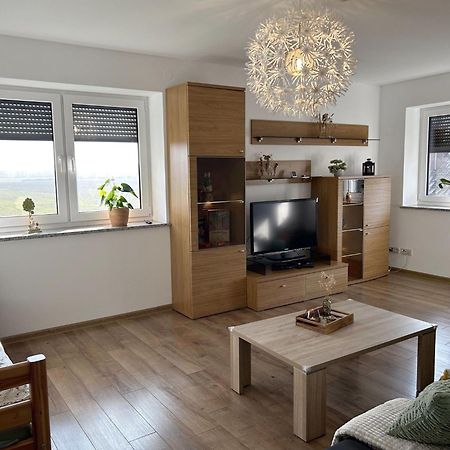 Stadt. Land. See. Ferienwohnung ライプツィヒ エクステリア 写真