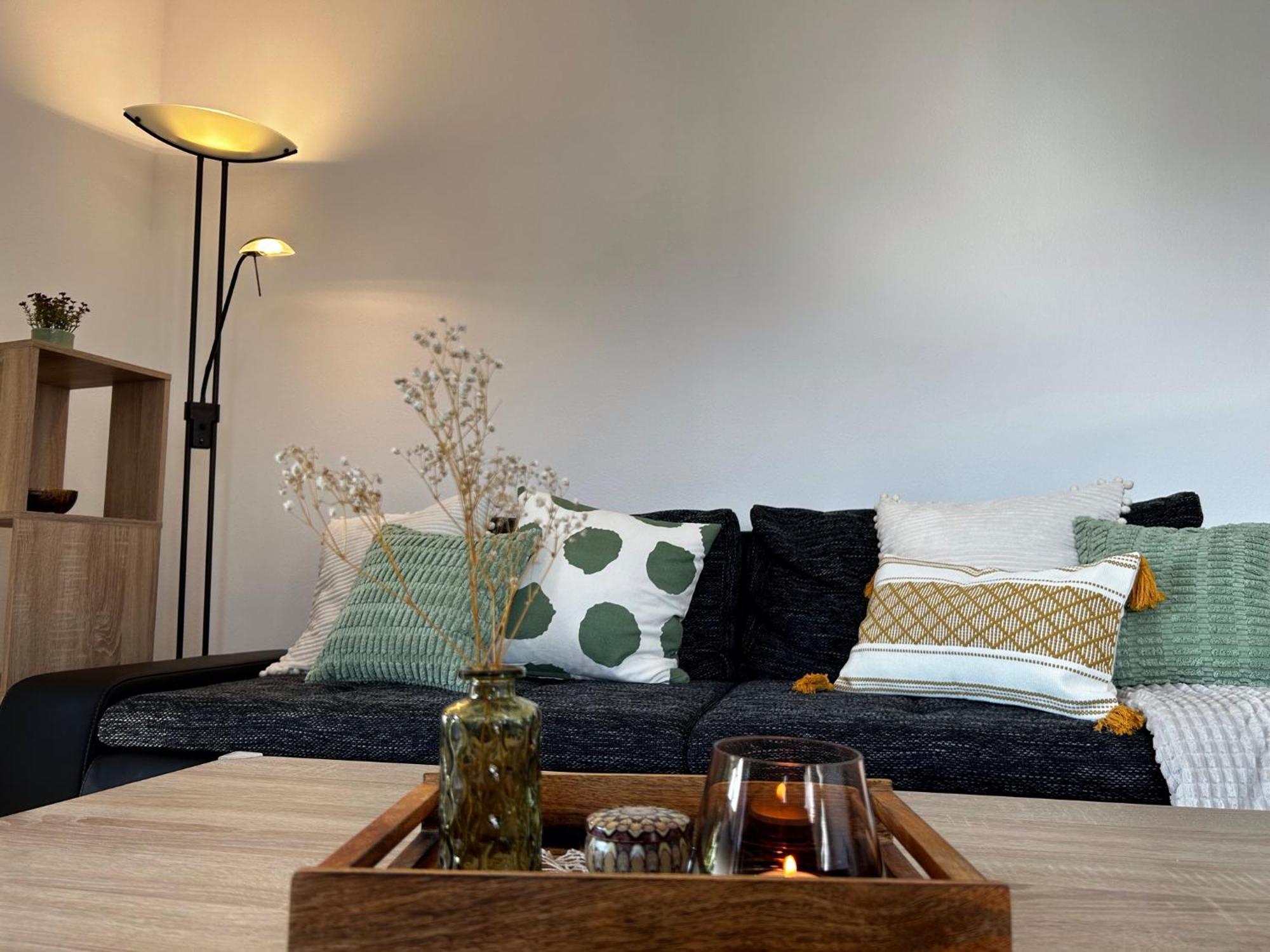 Stadt. Land. See. Ferienwohnung ライプツィヒ エクステリア 写真